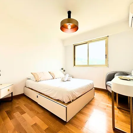 Le St Charles Apartment
